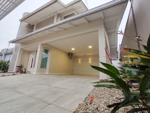 Imagem: Casa À Venda, 5 Quartos, Sendo 1 Suíte
