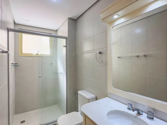 Imagem 13: Apartamento À Venda em Porto Alegre, Higienópolis, com 3 Quartos, 117,76M²