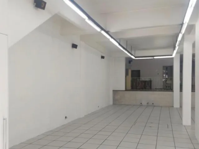 Imagem: Prédio Comercial a Venda no Centro de Santo