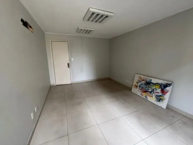 Imagem 3: Conjunto Comercial a Venda em Sp República