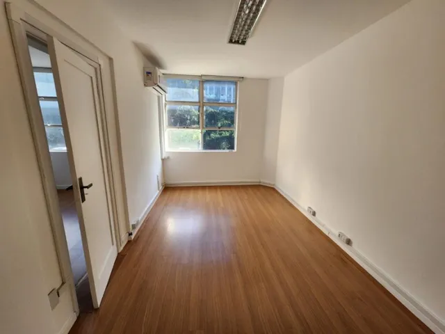 Imagem: Sala Comercial a Venda em Sp Consolação