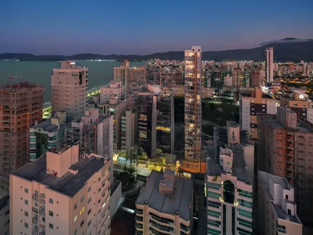 Imagem 14: The Breeze Apartamento com 4 dormitórios