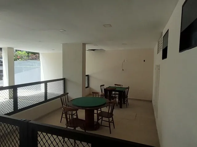 Imagem 4: Apartamento com 2 dormitórios à venda, 69 m² por R$ 310.000,00 - Boa Viagem - Recife/PE
