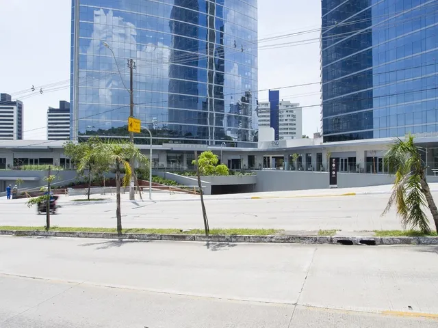 Imagem 2: SALA COMERCIAL em Porto Alegre - RS, Petrópolis
