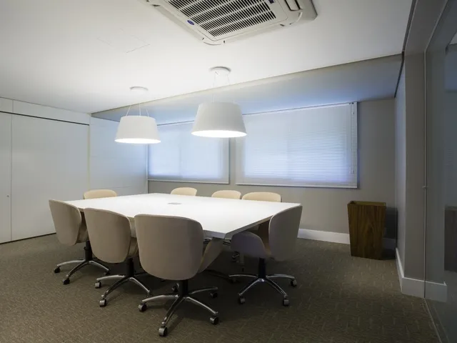 Imagem 14: SALA COMERCIAL em Porto Alegre - RS, Petrópolis