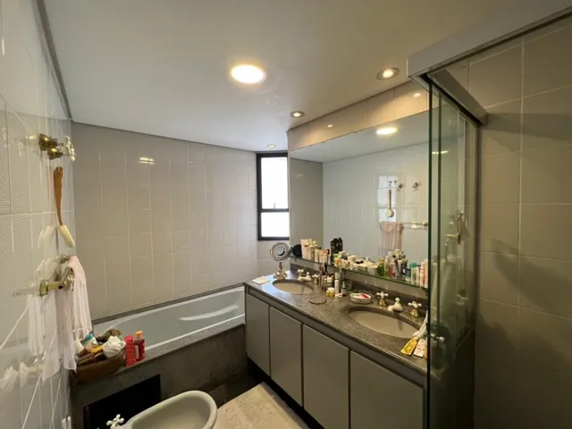 Imagem 2: Alugar Apartamento 3 Suítes em Itaim Bibi, São Paulo Sp, Apartment For Rent and Sale in São Paulo Brazil