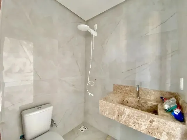 Imagem 11: Casa Duplex com 05 Suítes, Cidade Alpha, Eusébio