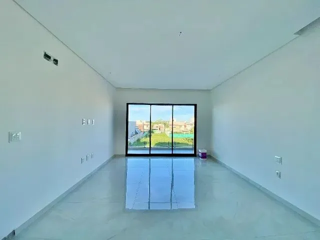 Imagem 2: Casa Duplex com 05 Suítes, Cidade Alpha, Eusébio