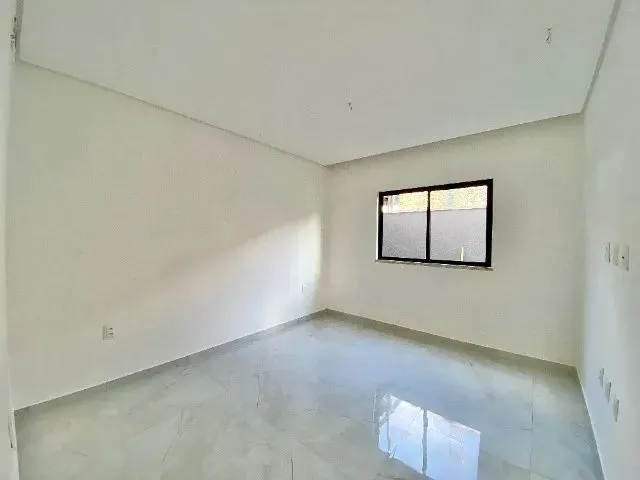 Imagem 7: Casa Duplex com 05 Suítes, Cidade Alpha, Eusébio