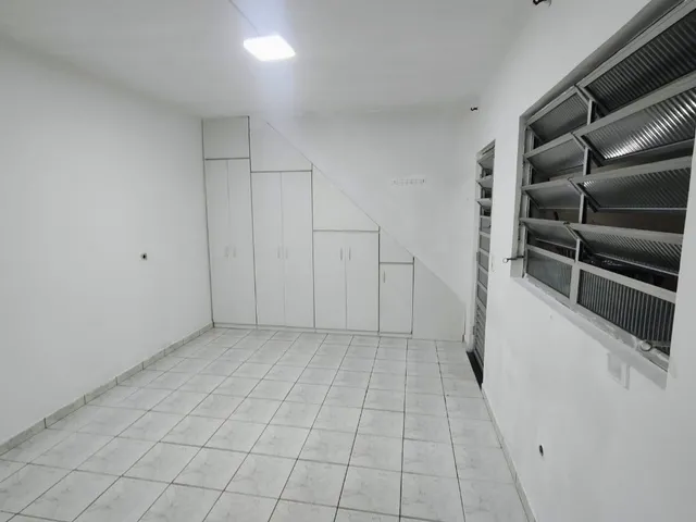 Imagem 10: Casa À Venda em São Bernardo do Campo-Sp, Parque Selecta: 4 Quartos, 2 Banheiros, 2 Vagas de Garagem, 235M² de Área