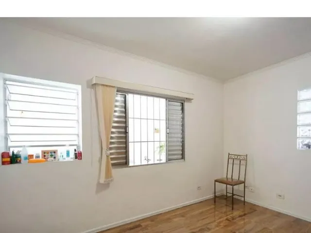 Imagem 16: Casa À Venda em São Paulo-Sp, Canindé: 5 Quartos, 2 Banheiros, 2 Vagas, 230M²! Confira Já!