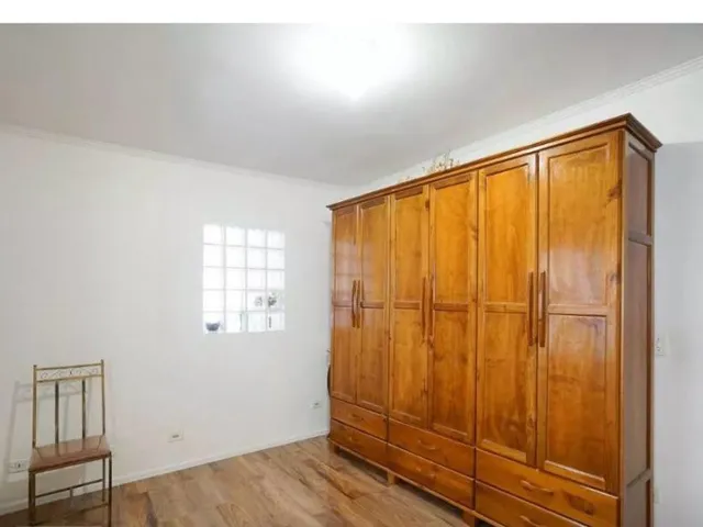 Imagem 15: Casa À Venda em São Paulo-Sp, Canindé: 5 Quartos, 2 Banheiros, 2 Vagas, 230M²! Confira Já!