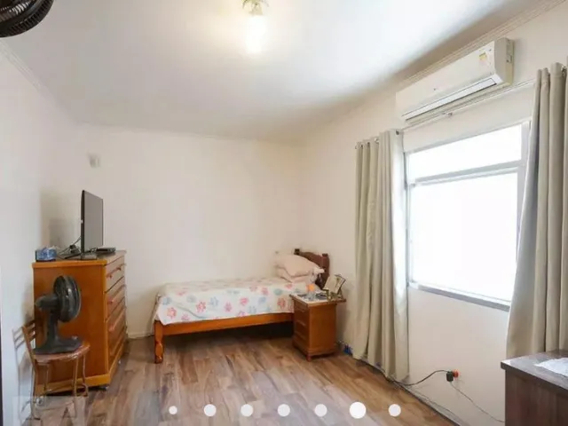 Imagem 6: Casa À Venda em São Paulo-Sp, Canindé: 5 Quartos, 2 Banheiros, 2 Vagas, 230M²! Confira Já!