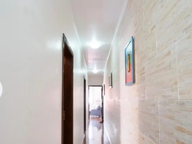 Imagem 2: Casa À Venda em São Paulo-Sp, Canindé: 5 Quartos, 2 Banheiros, 2 Vagas, 230M²! Confira Já!