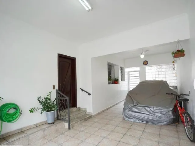 Imagem 9: Casa À Venda em São Paulo-Sp, Canindé: 5 Quartos, 2 Banheiros, 2 Vagas, 230M²! Confira Já!