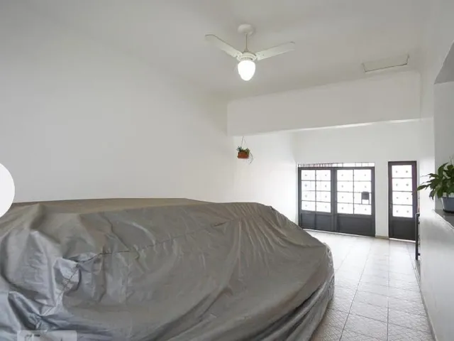 Imagem 12: Casa À Venda em São Paulo-Sp, Canindé: 5 Quartos, 2 Banheiros, 2 Vagas, 230M²! Confira Já!