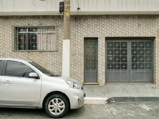Imagem 8: Casa À Venda em São Paulo-Sp, Canindé: 5 Quartos, 2 Banheiros, 2 Vagas, 230M²! Confira Já!