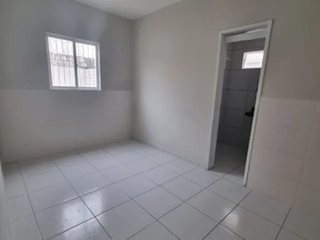 Imagem 8: Vendo Apartamento Terreo Geisel/Cuia 3 Quartos com Area Externa