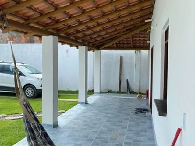 Imagem 2: **Oportunidade - Casa - 2/4 - Arembepe **