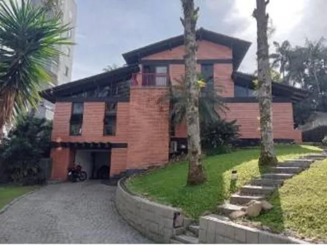Imagem: Casa Residencial em Joinville - Sc, Floresta