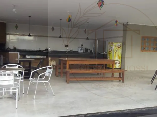 Imagem 6: Casa com 4 Quartos, 1310M², À Venda em Brodowski