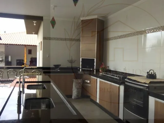 Imagem 8: Casa com 4 Quartos, 1310M², À Venda em Brodowski
