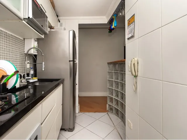 Imagem 2: Apartamento à venda em São Paulo, Moema, com 2 quartos, 60m²