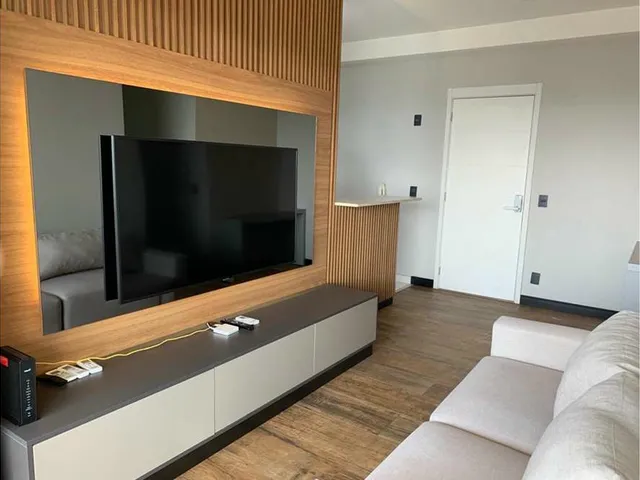 Imagem: O apartamento possui 2 Dormitórios, 1 Suíte, 2 Banheiros,