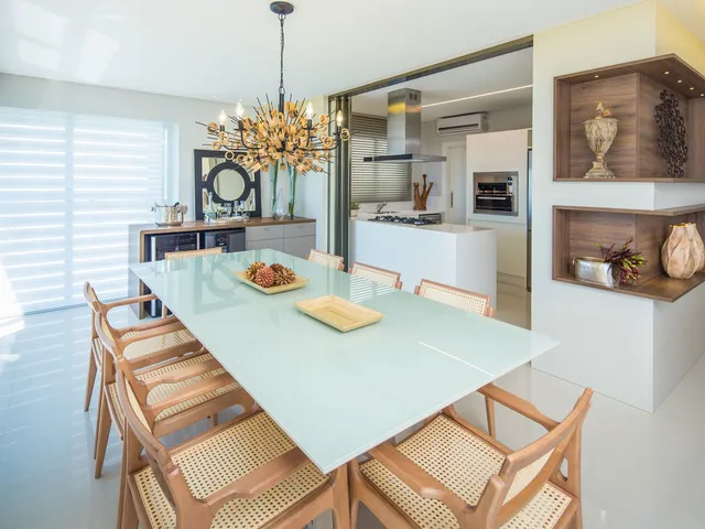 Imagem 2: Apartamento à venda em Balneário Camboriú, Centro, com 4 quartos, 238m²