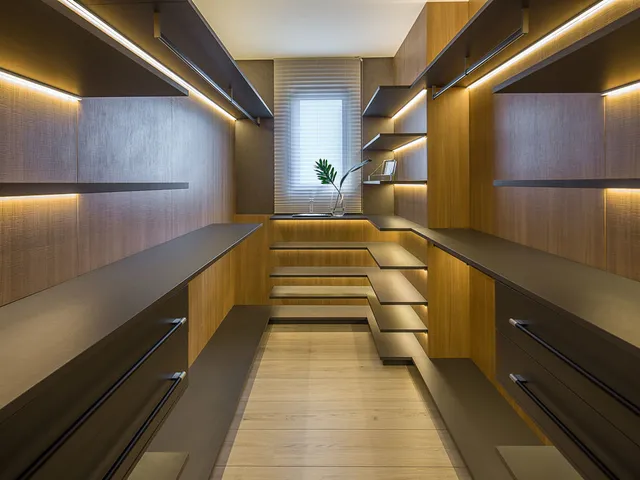 Imagem 3: Apartamento à venda em Balneário Camboriú, Centro, com 4 quartos, 238m²