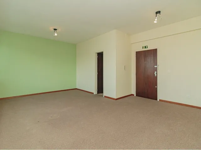 Imagem 9: PI 165 Sala 610221046-15 - PI 165 Sala 610221046-15
