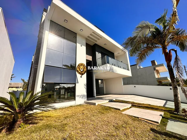 Imagem: Casa à venda no bairro Balneário Rosa