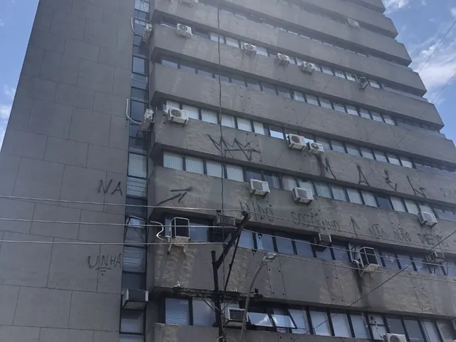 Imagem 1: Sala Comercial de 36,87M² em Condomínio na Floresta, Porto Alegre-Rs: Oportunidade De