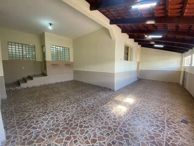 Imagem: Casa Residencial Ou Comercial para Aluguel