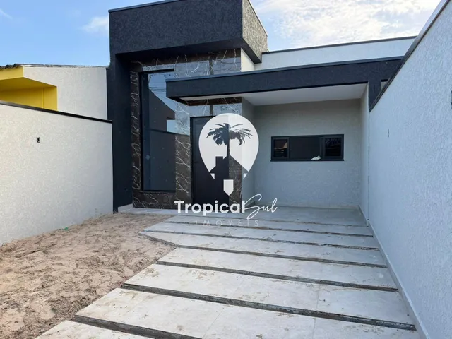 Imagem: Casa Nova com Piscina À Venda, Balneario