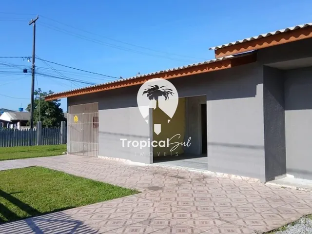 Imagem: Casa com 03 Dormitórios À Venda, Shangri-Lá