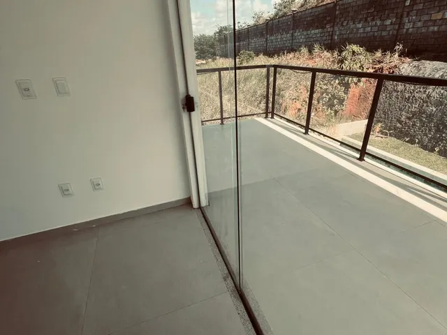 Imagem 12: Casa Residencial para Venda no Condomínio Alvorada, Camaçari, 3 Suítes, 2 Salas, 4 Banheiros, 2 Vagas, 330M² Área Total