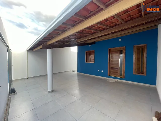 Imagem: Casa Residencial para Venda em Rua Publica