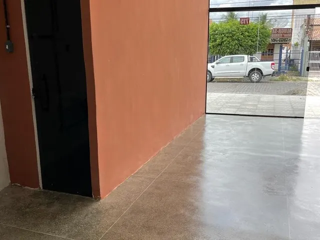 Imagem 3: Ponto Comercial para Locação no Ponto Central, Feira de Santana 4 Salas, 1 Banheiro, 1 Vaga 90M² Área Total