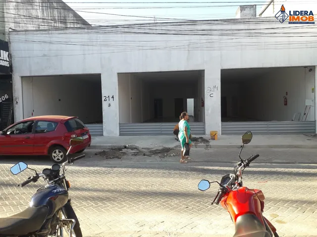 Imagem: Galpao Comercial para Locação em Rua Pública