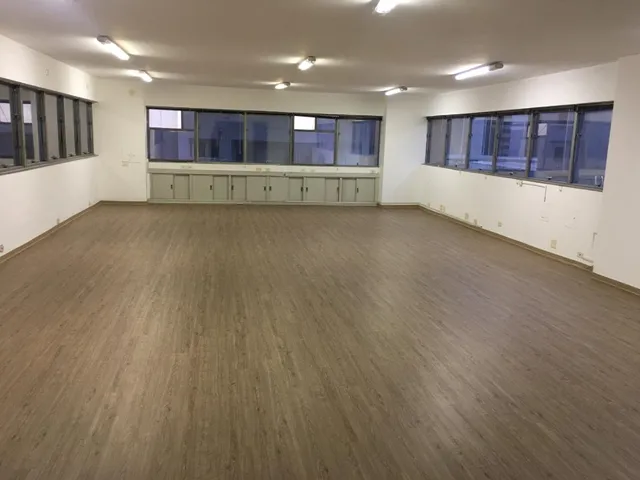 Imagem: Conjunto Comercial na Bela Cintra