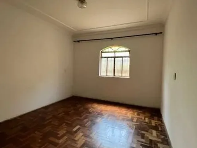 Imagem 5: Casa com 3 Dormitórios À Venda em Viçosa