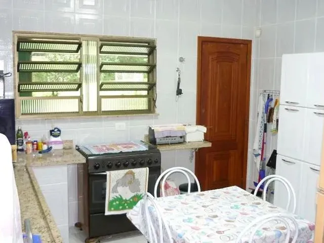 Imagem 10: Casa com 3 Dormitórios À Venda, 188 M² por R$ 650.000,00 - Prata dos Aredes