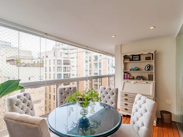 Imagem 16: Apartamento para Venda em Cerqueira César com 4 Quartos, Sendo 4 Suítes, 300M²