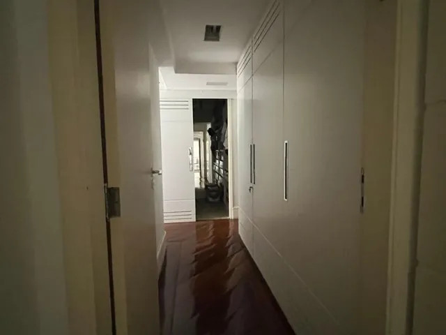 Imagem 9: Apartamento para Venda em Moema com 3 Quartos, Sendo 3 Suítes, 203M²