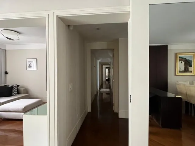 Imagem 10: Apartamento para Venda em Moema com 3 Quartos, Sendo 3 Suítes, 203M²