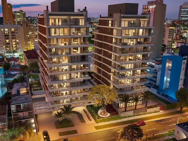 Imagem 16: Cobertura À Venda em Curitiba, Centro, com 4 Quartos, 302,95M²