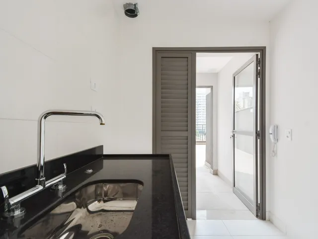 Imagem 6: Apartamento para Venda em Vila Mariana com 2 Quartos, Sendo 2 Suítes, 215M²