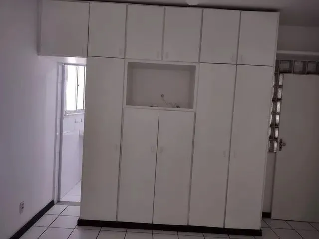 Imagem: Alugo Apto Av Anita Garibaldi