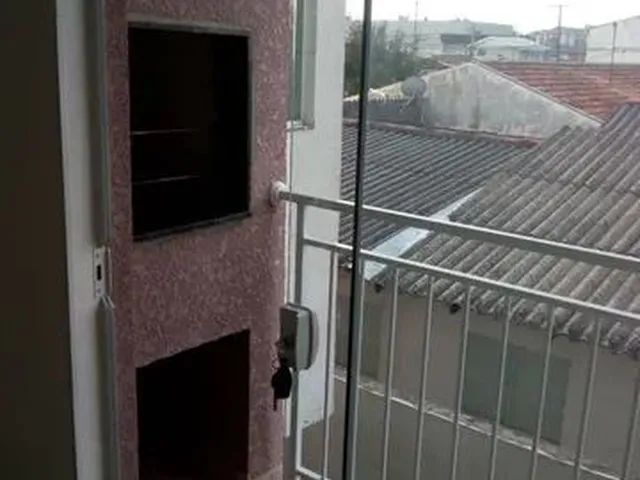 Imagem 2: Alugo Ap com 2 Quartos e Garagem no Weissópolis